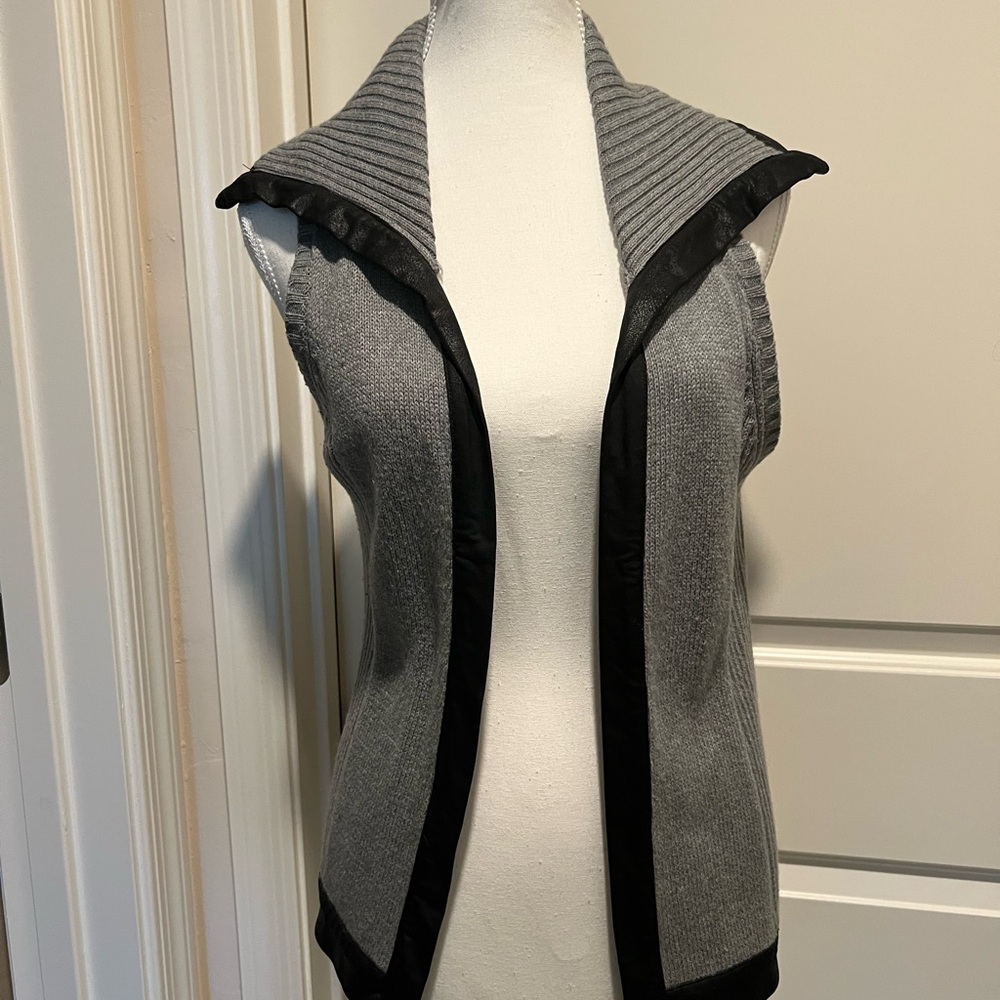 August Silk Light Gray Ribbed Knit Top